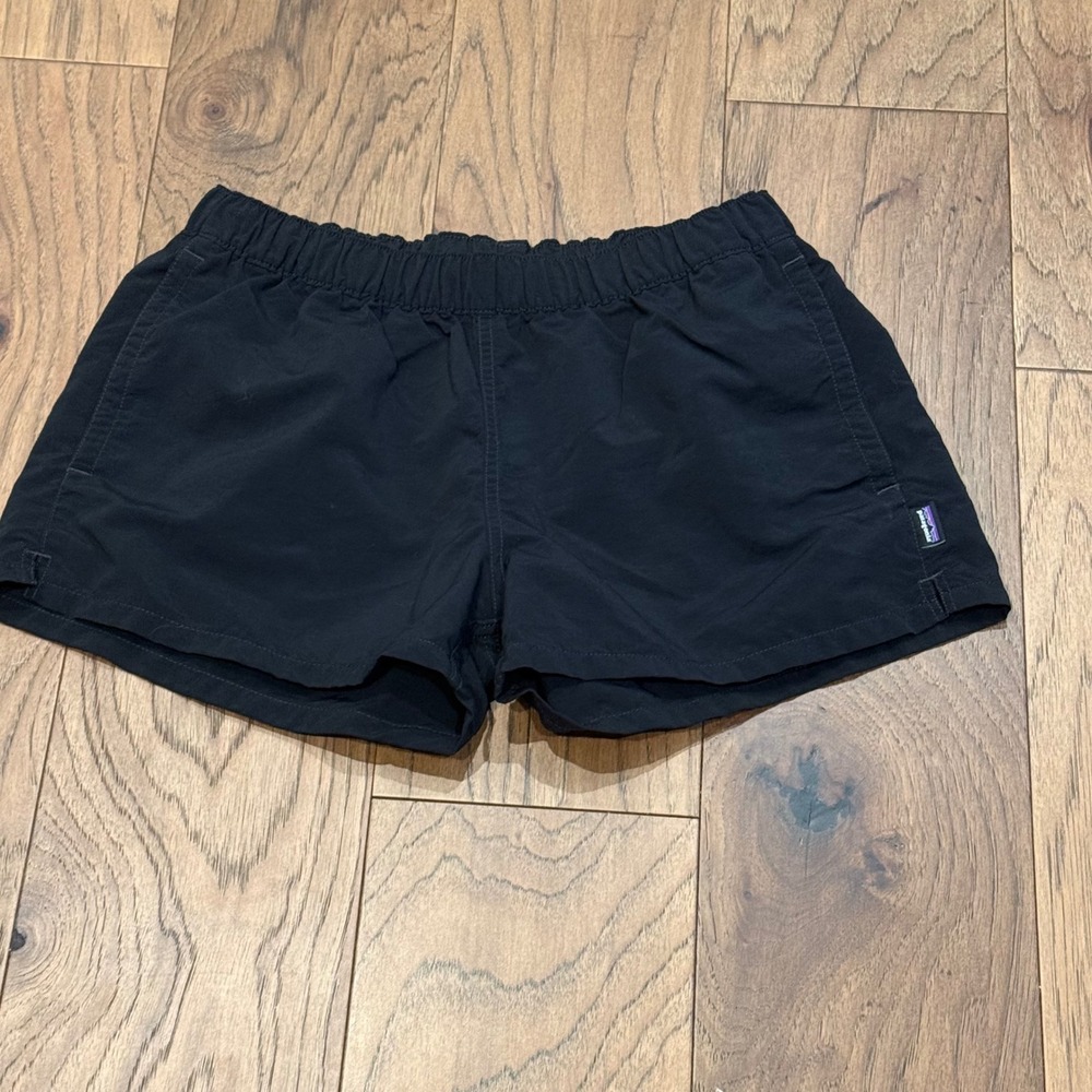 Patagonia Womens Barely Baggies Shorts Black 2.5 Inseam Size M